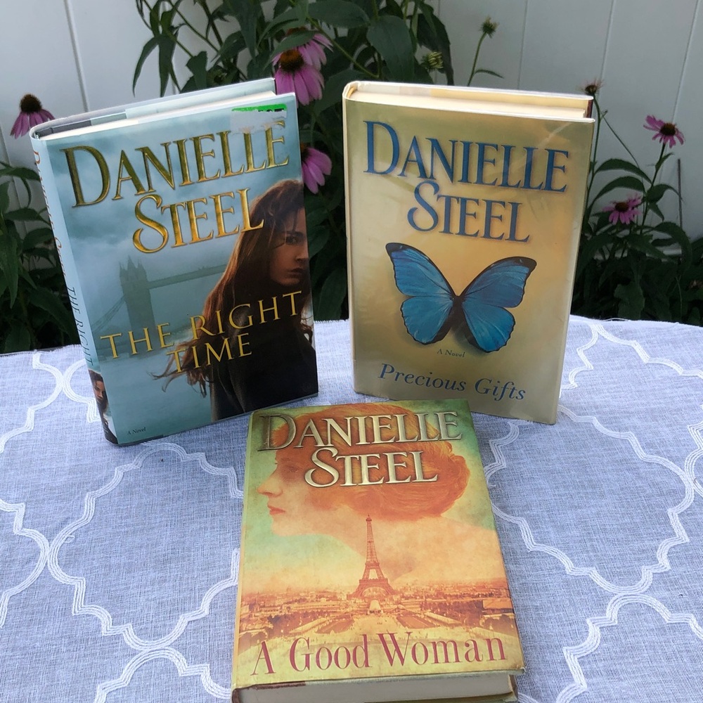 DANIELLE STEEL lot of 3 hardcover novels books- Precious Gift, A Good Woman + 1